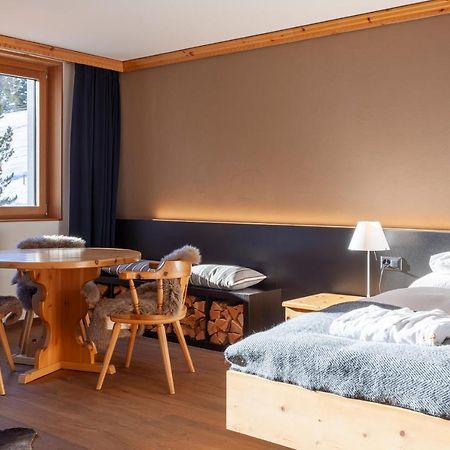 Appartments Cervus St. Moritz Exteriör bild
